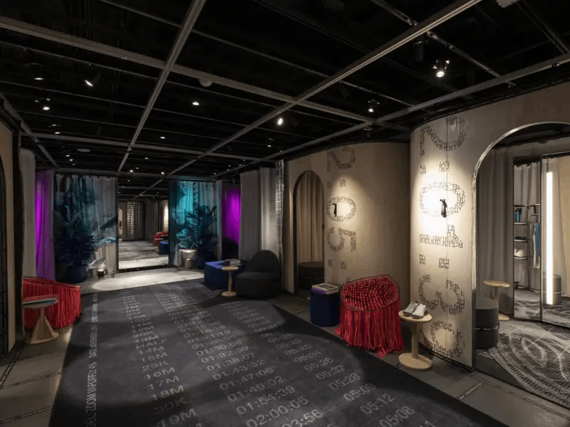 Experiential Store Experience Economy Nike interior iAdvize